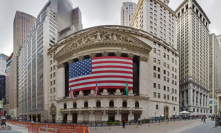 Amazon, Alphabet Gains Lift S&P 500 Earnings Growth to 52% in Q2