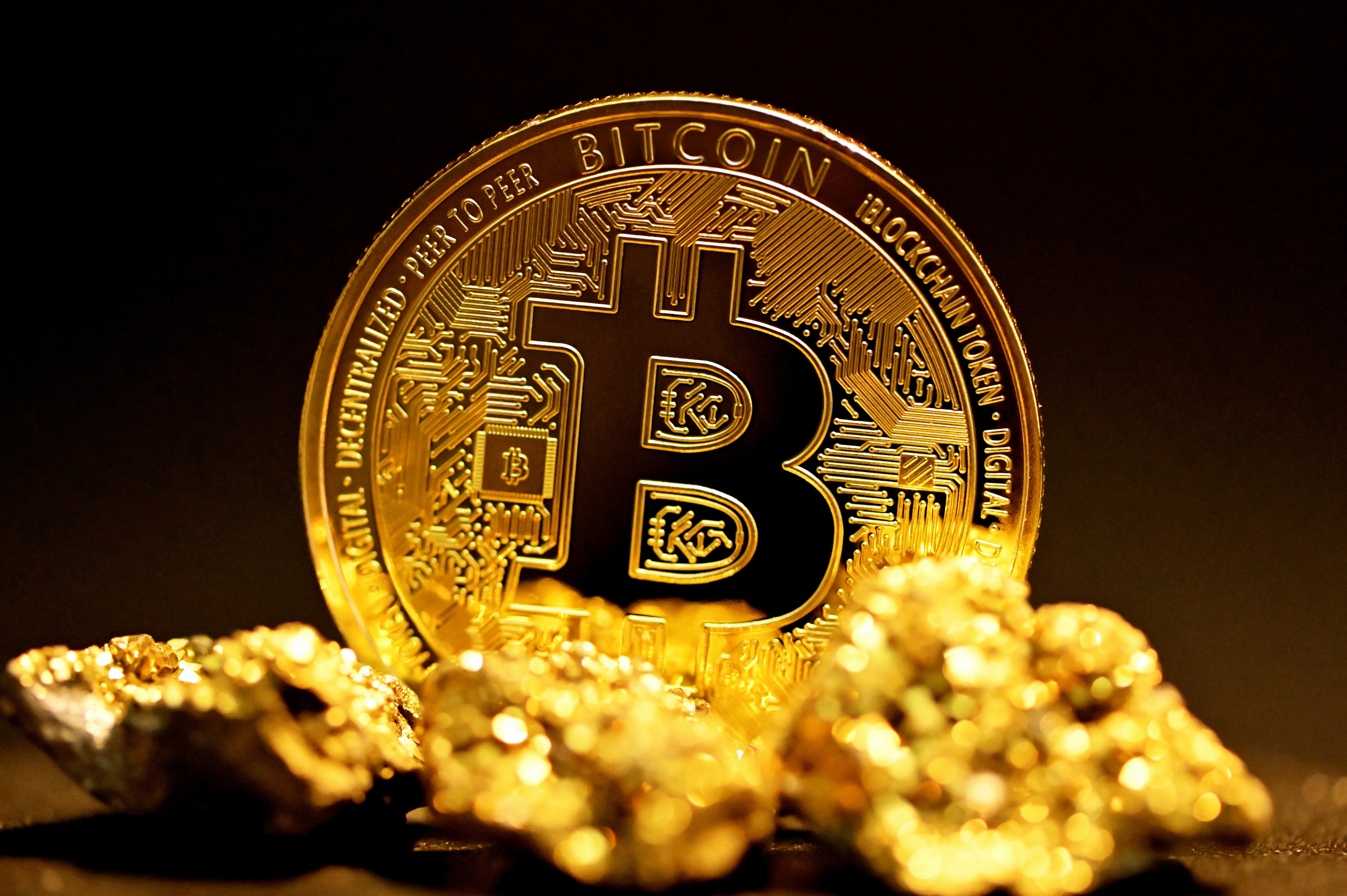 Bitcoin Rises Above $80,000 as Investor Demand and Risk Appetite Improve