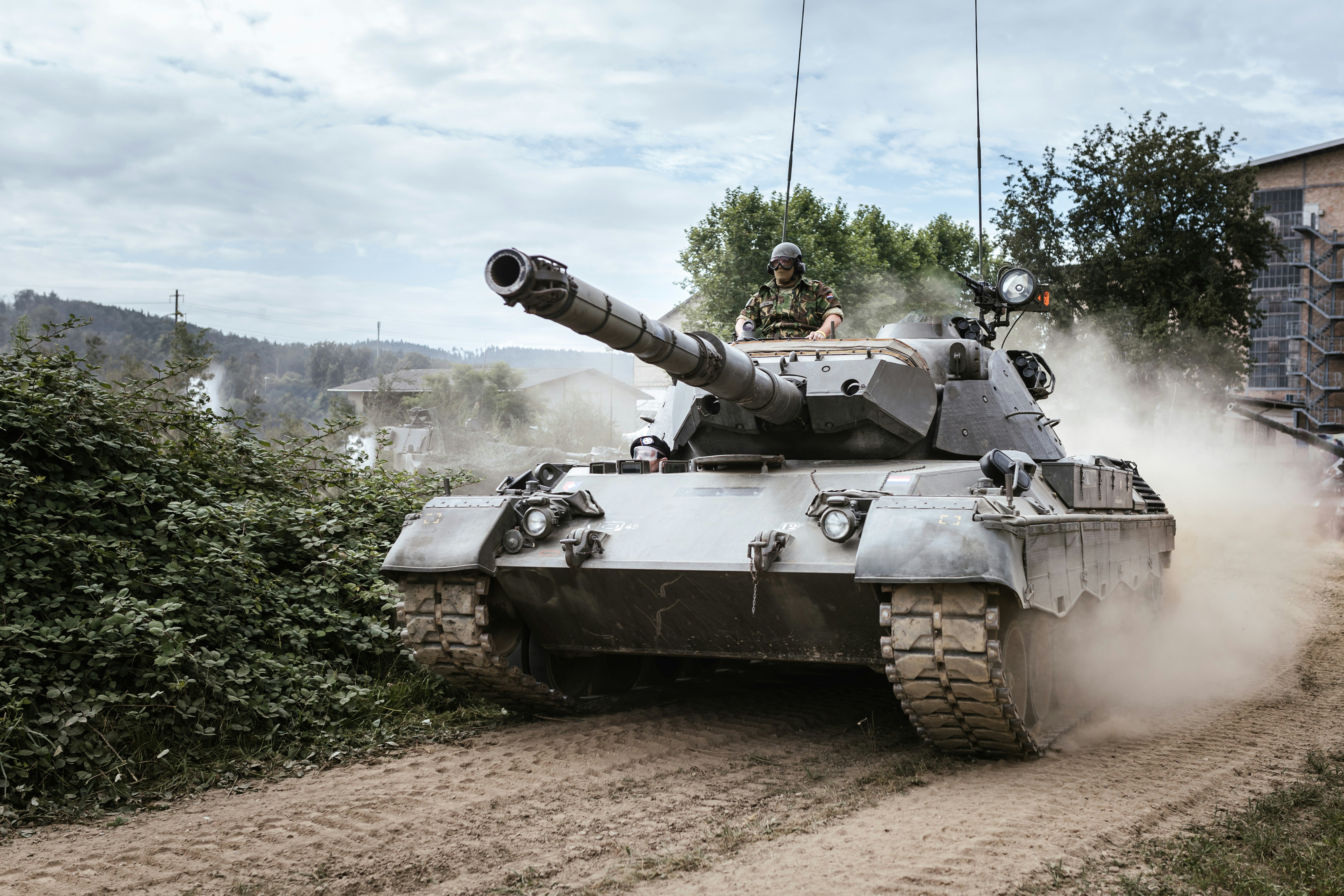 Canada Led Defence Bank Raises €5 Billion as It Targets AAA Rating