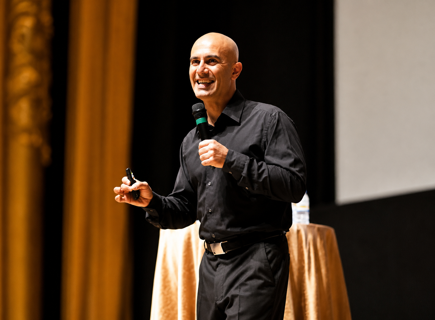 Robin Sharma